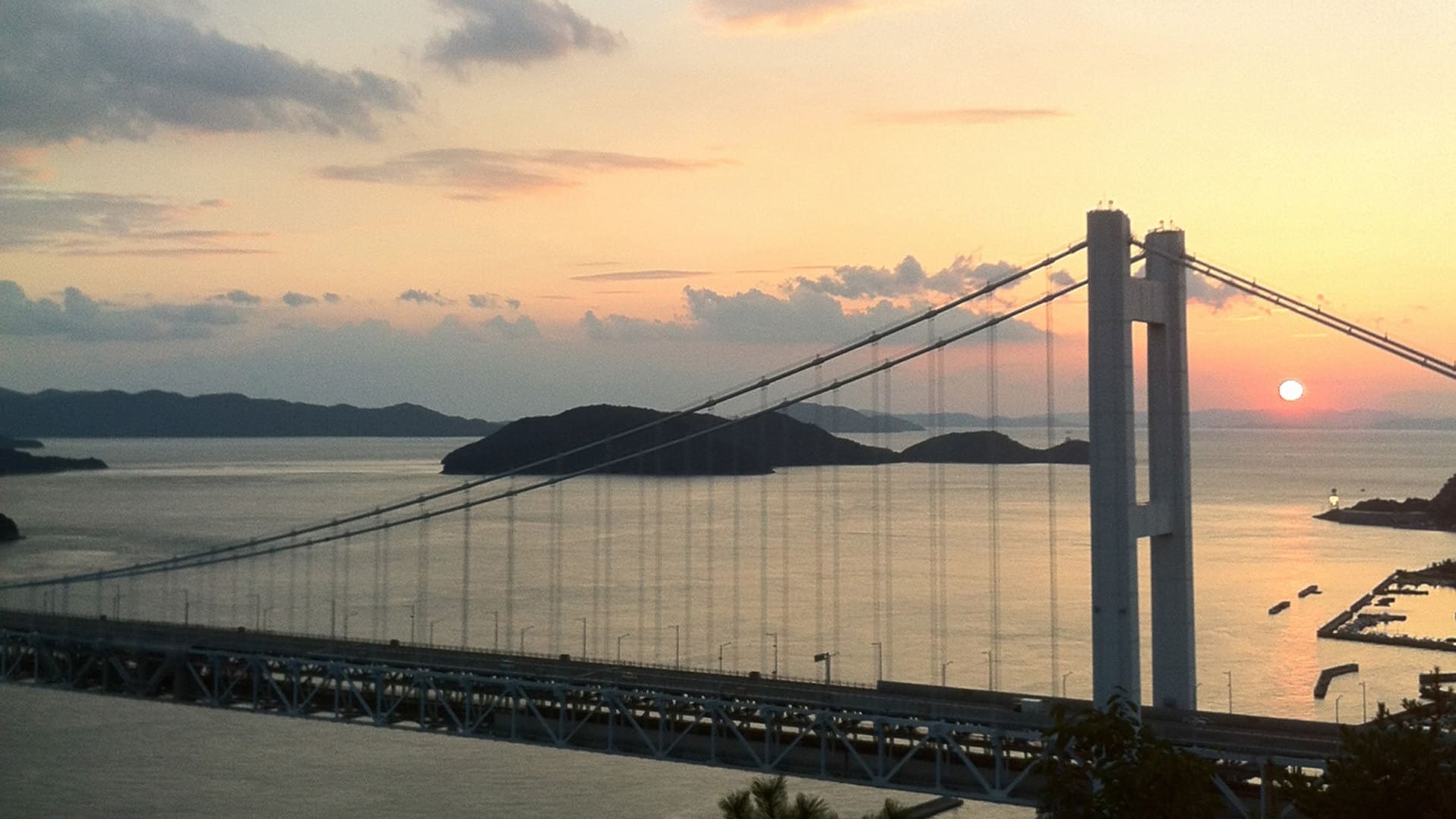 瀬戸大橋夕景